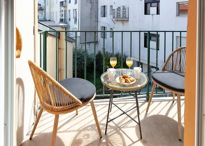L19 1Bdr Massena Central 2Mins Sea/Promenadeac/Balcony